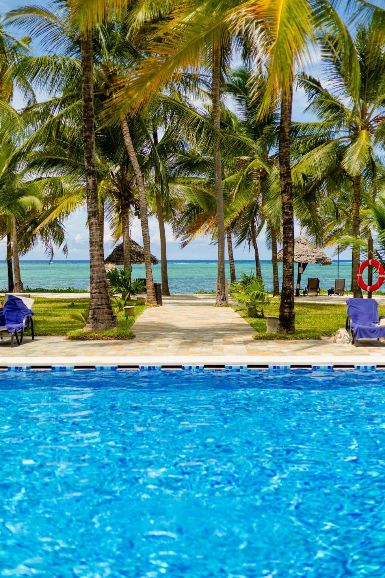 Baraza Resort and Spa Zanzibar Bwejuu Exterior foto